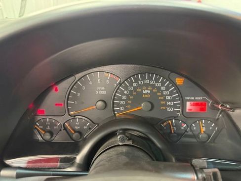 Used 2001 Pontiac Firebird Formula w/ Protection Group image 27