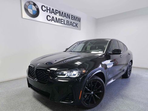Used 2024 BMW X4 xDrive30i w/ Premium Package AWD/4WD image 1