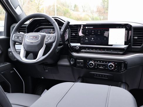 New 2025 GMC Sierra 2500 SLT w/ SLT Premium Package image 34