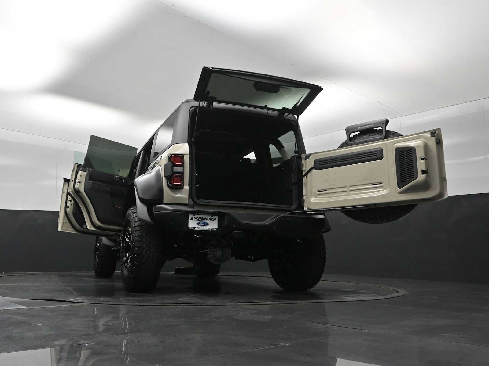 New 2026 Ford Bronco Raptor AWD/4WD image 40
