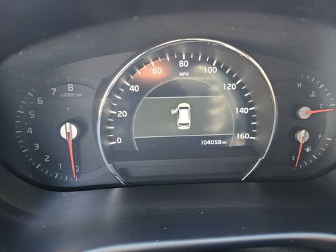 Used 2019 Kia Sorento SX image 11