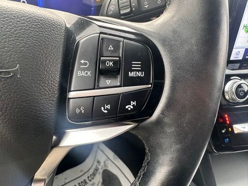 Used 2022 Ford Explorer Platinum w/ Equipment Group 601A image 17