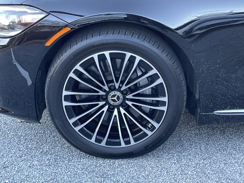 Certified 2024 Mercedes-Benz S 580 4MATIC Sedan image 15