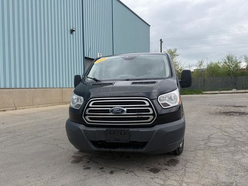 Used 2018 Ford Transit 150 130 Low Roof w/ Exterior Upgrade Package RWD image 3