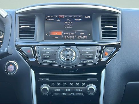 Used 2020 Nissan Pathfinder S FWD image 15