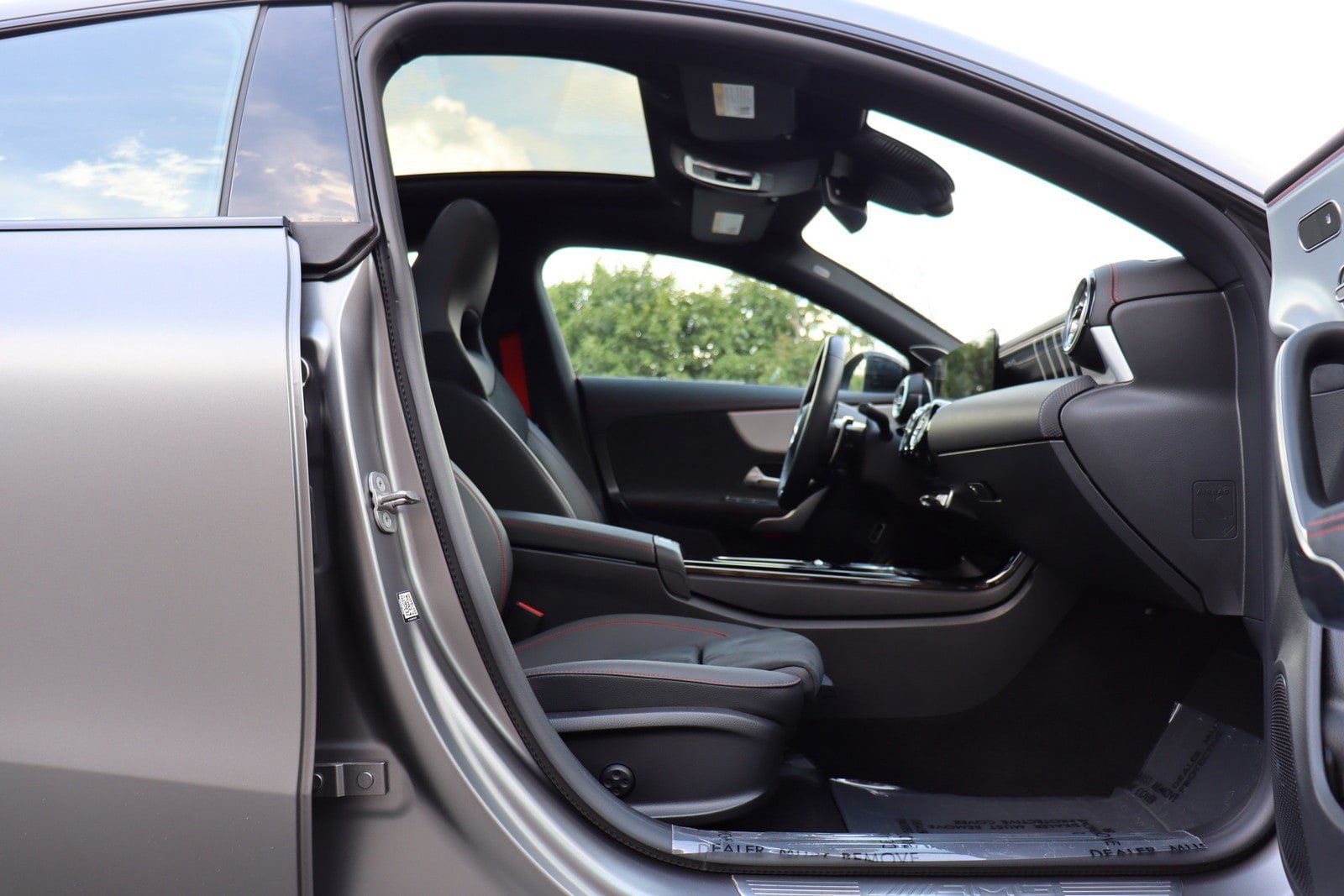 Used 2025 Mercedes-Benz CLA 35 AMG 4MATIC image 20