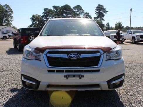Used 2017 Subaru Forester 2.5i Premium AWD/4WD image 4