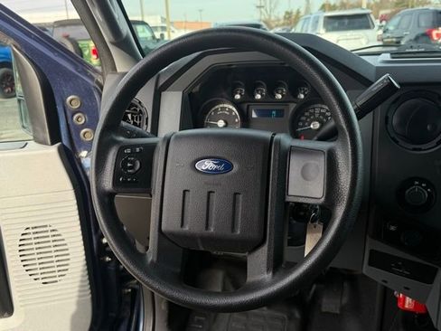 Used 2014 Ford F250 XL w/ Power Equipment Group image 10