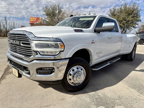 Used 2022 RAM 3500 Laramie image 1