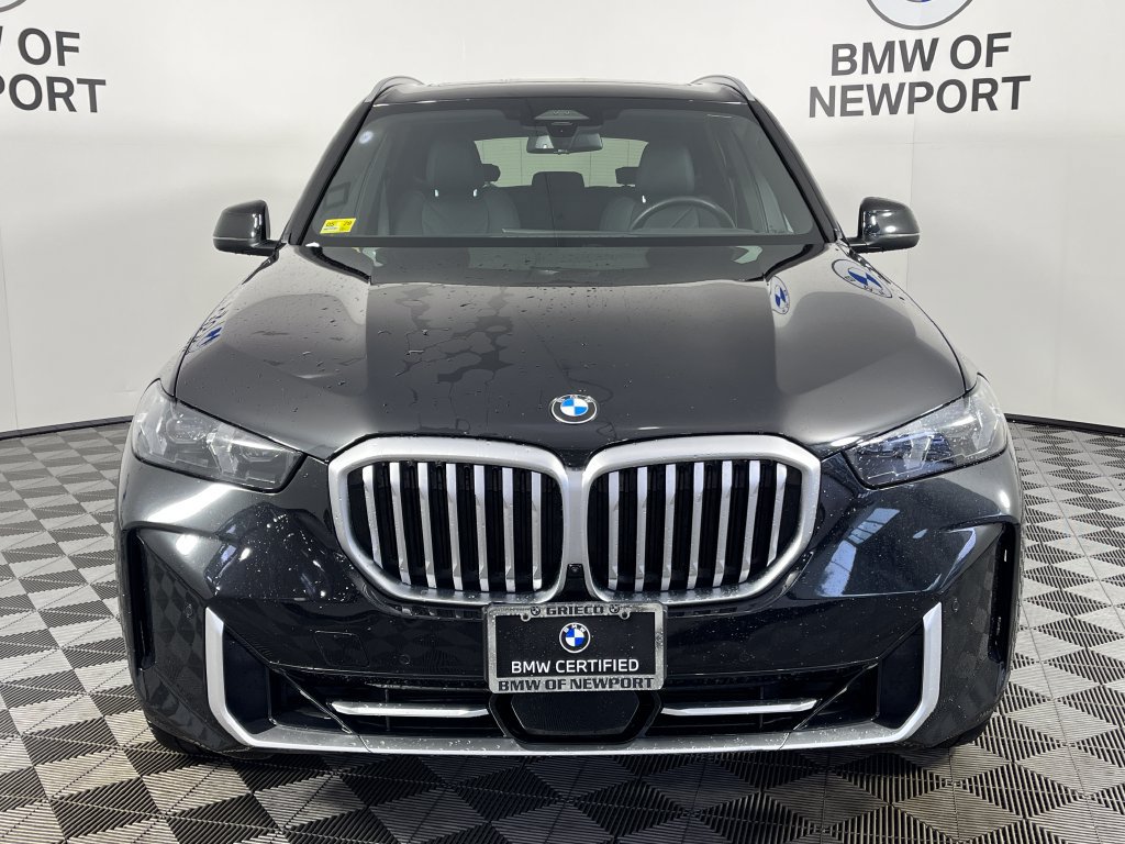 Certified 2024 BMW X5 xDrive40i w/ Parking Assistance Package AWD/4WD image 5