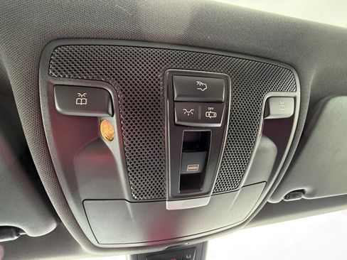 Used 2020 Mercedes-Benz GLA 250 4MATIC image 29