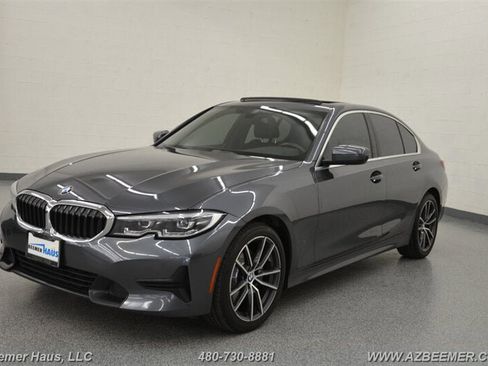 Used 2020 BMW 330i Sedan w/ Convenience Package image 3