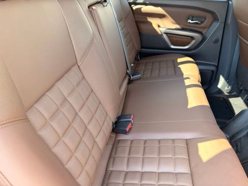 Certified 2023 Nissan Titan Platinum Reserve w/ Moonroof Package AWD/4WD image 14