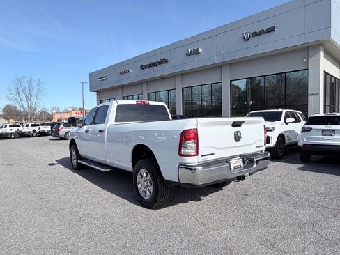 Used 2024 RAM 3500 Big Horn image 6