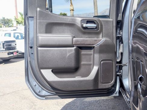 Used 2021 Chevrolet Silverado 1500 LTZ image 30