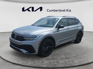 Used 2024 Volkswagen Tiguan SE R-Line AWD/4WD video 1