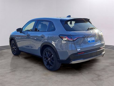 Certified 2024 Honda HR-V Sport image 4