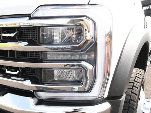 Used 2025 Ford F450 Lariat AWD/4WD image 27