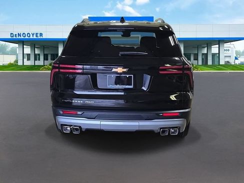 New 2026 Chevrolet Traverse LT w/ Driver Confidence Package AWD/4WD image 7