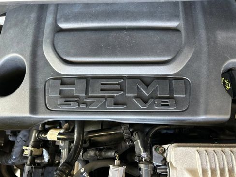 Used 2019 RAM 1500 Limited AWD/4WD image 13