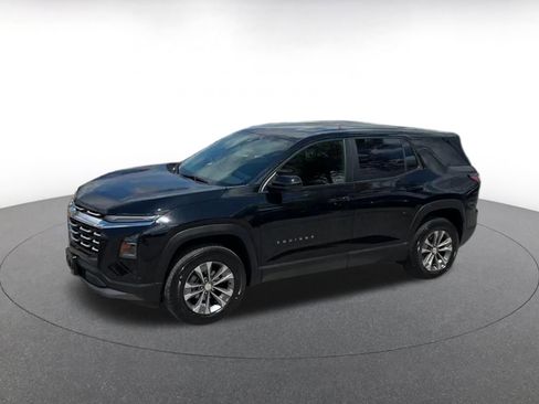 Used 2025 Chevrolet Equinox LT FWD image 8