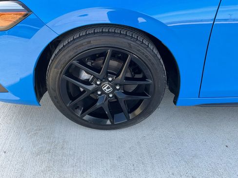 Used 2023 Honda Civic Sport image 27