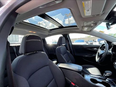 Used 2023 Chevrolet Malibu LT image 21