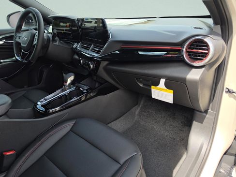 New 2026 Chevrolet Trax RS w/ Driver Confidence Package FWD image 14