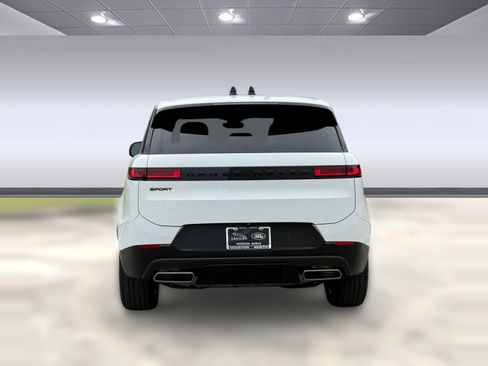 Certified 2025 Land Rover Range Rover Sport SE AWD/4WD image 10