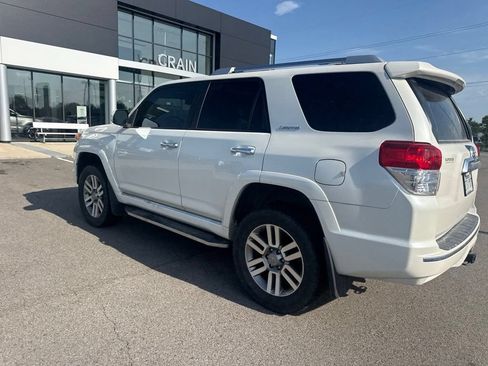 Used 2010 Toyota 4Runner Limited AWD/4WD image 8