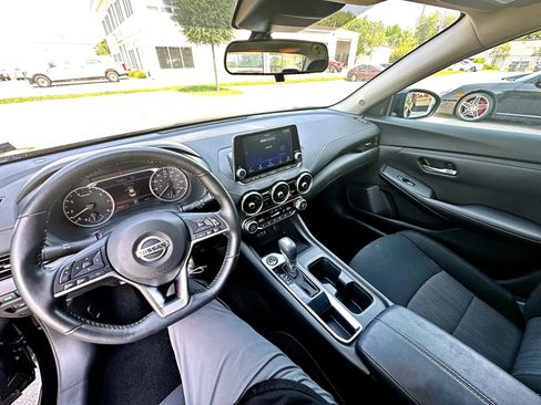 Used 2023 Nissan Sentra SV w/ All-Weather Package FWD image 31