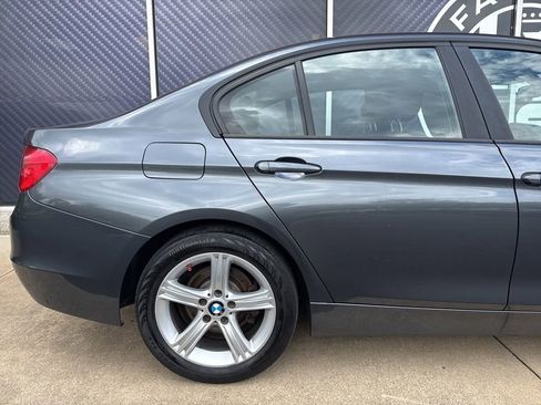Used 2013 BMW 328i xDrive Sedan AWD/4WD image 4