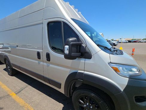 Used 2026 RAM ProMaster 3500 w/ Quick Order Package 22G SLT FWD image 2