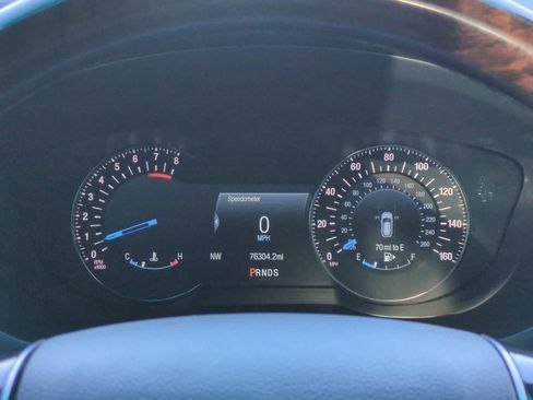 Used 2017 Ford Explorer Platinum image 36