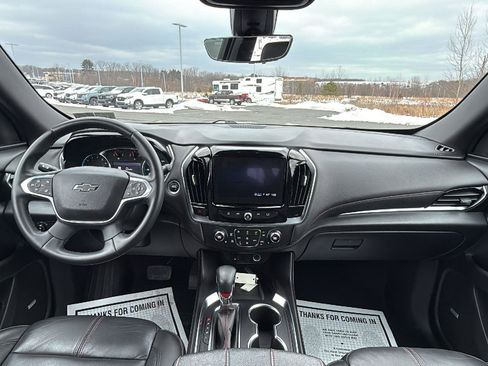 Used 2023 Chevrolet Traverse RS w/ LPO, Cargo Package image 28
