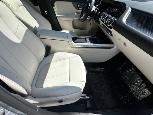 Certified 2026 Mercedes-Benz GLA 250 4MATIC w/ Midnight Edition image 15