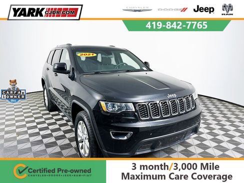 Certified 2021 Jeep Grand Cherokee Laredo w/ Security & Convenience Group image 1