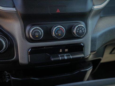 Used 2022 RAM 1500 Big Horn image 24