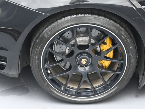 Used 2011 Porsche 911 Turbo S image 14