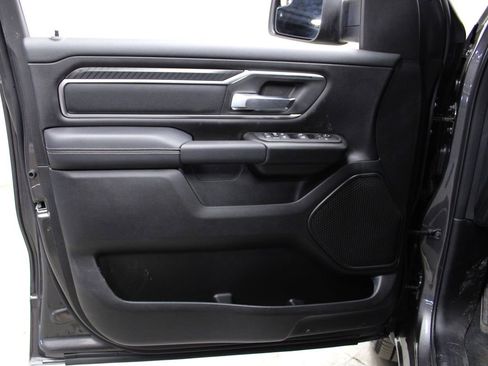 New 2026 RAM 1500 4x4 Crew Cab image 23