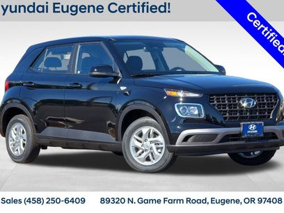 Used 2025 Hyundai Venue SE