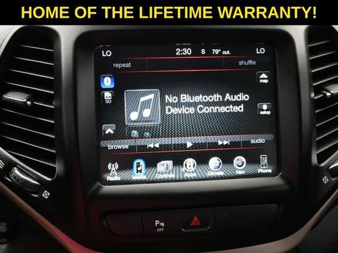 Used 2018 Jeep Cherokee Limited AWD/4WD image 26