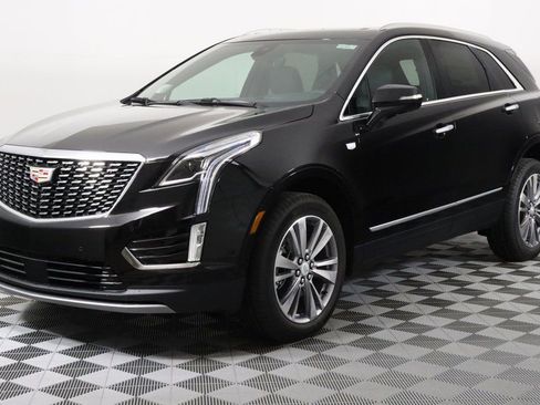 New 2025 Cadillac XT5 Premium Luxury w/ Technology Package AWD/4WD image 3
