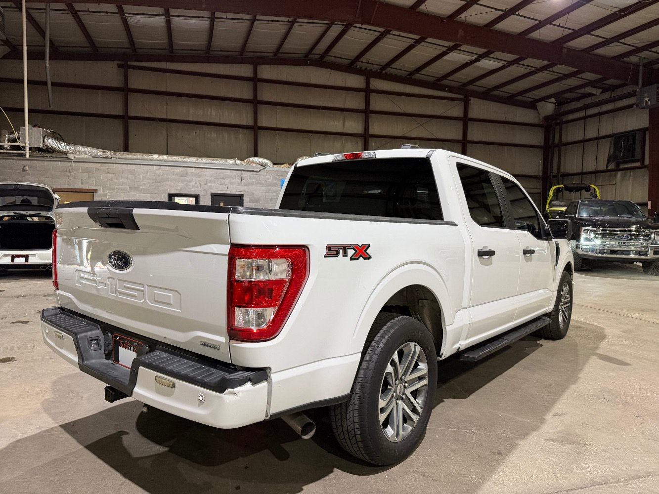 Used 2022 Ford F150 XL w/ STX Appearance Package RWD image 5