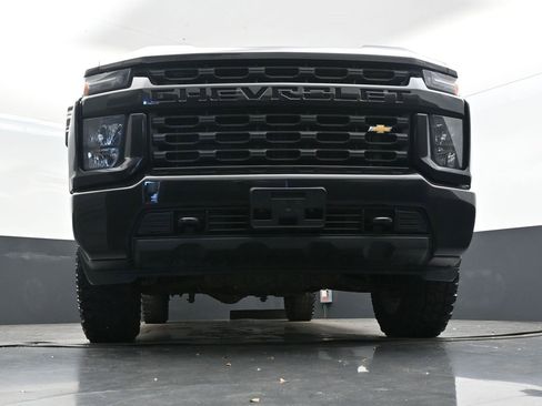 Used 2022 Chevrolet Silverado 2500 Custom w/ Safety Confidence Package image 46