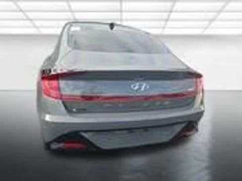 Used 2021 Hyundai Sonata SEL Plus w/ Cargo Package FWD image 5