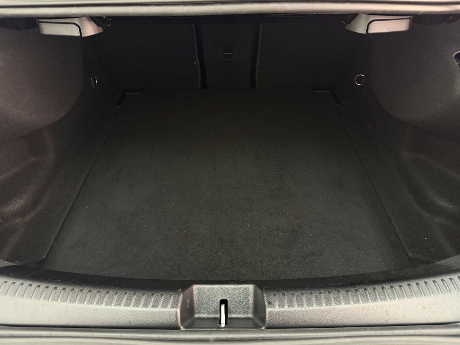 Used 2023 Mercedes-Benz CLA 250 image 22