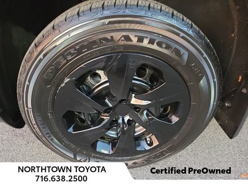 Used 2023 Toyota RAV4 LE image 15