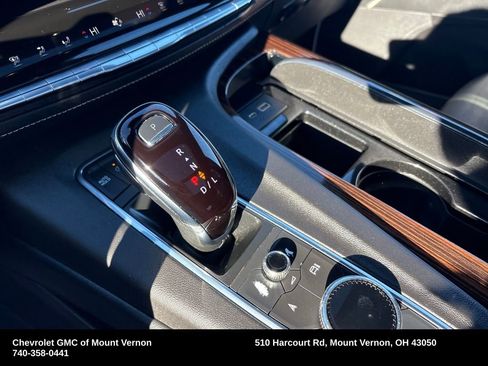 Used 2023 Cadillac Escalade Premium Luxury image 25