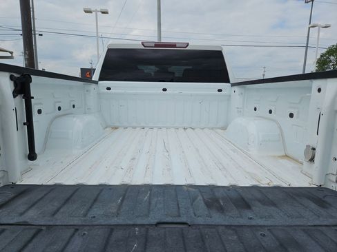 Certified 2022 Chevrolet Silverado 1500 RST w/ Z71 Off-Road Package AWD/4WD image 24